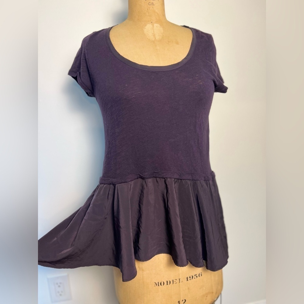 Anthropologie navy blue ruffle short sleeve scoop neck t- shirt XS